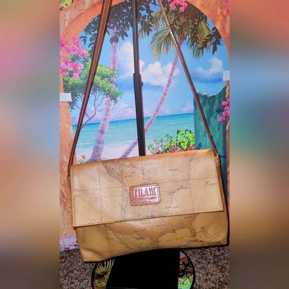 🔥EUC ALVIERO MARTINI 1A CLASSE  GEO PRINT WORLD MAP SHOULDER BAG VINTAGE 🔥✨️
